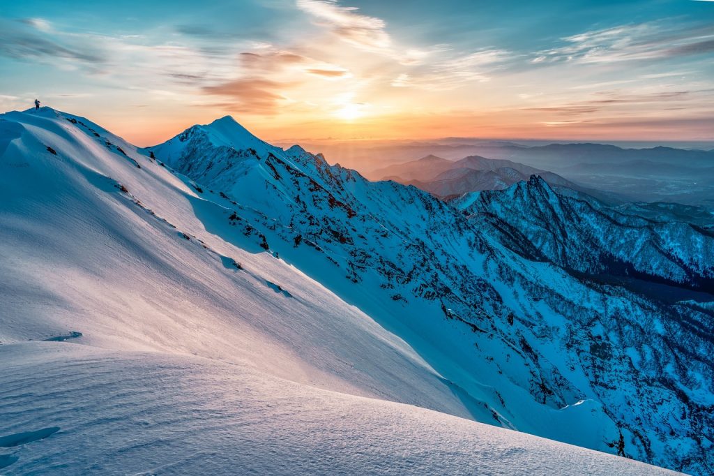 mountain, snow, sunrise-6086083.jpg